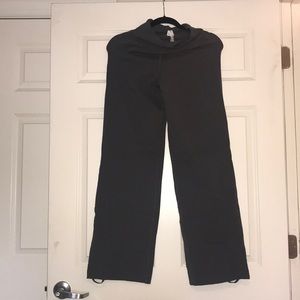 Lululemon wide leg pants